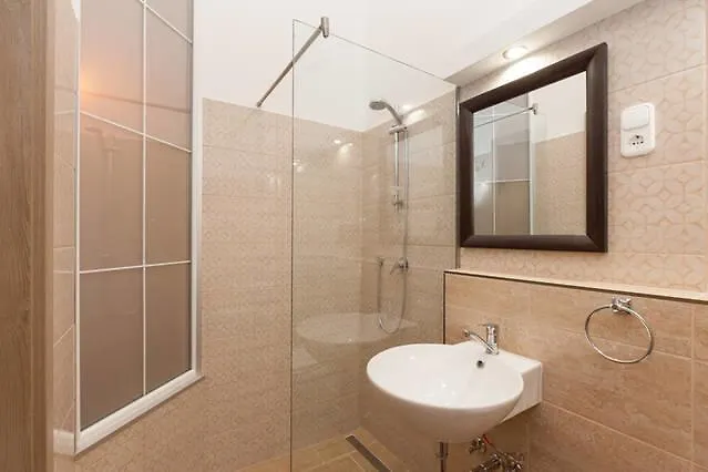 Vaci Street Downtown Apartments 부다페스트 헝가리