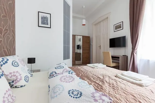 Váci Street Downtown Apartments Budapest
